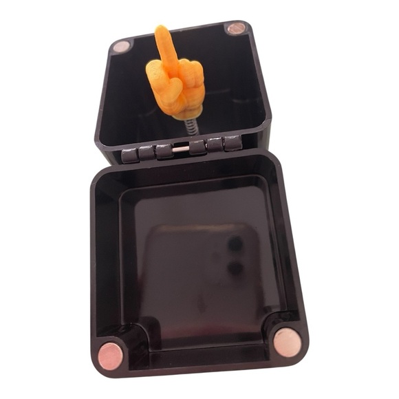 Friends, Family, Coworkers gag gift NWT NIB SEE Listing for details - Picture 3 of 3